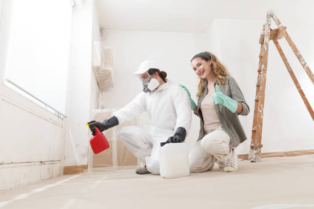 Best Biohazard Mold Removal  in Benicia, CA